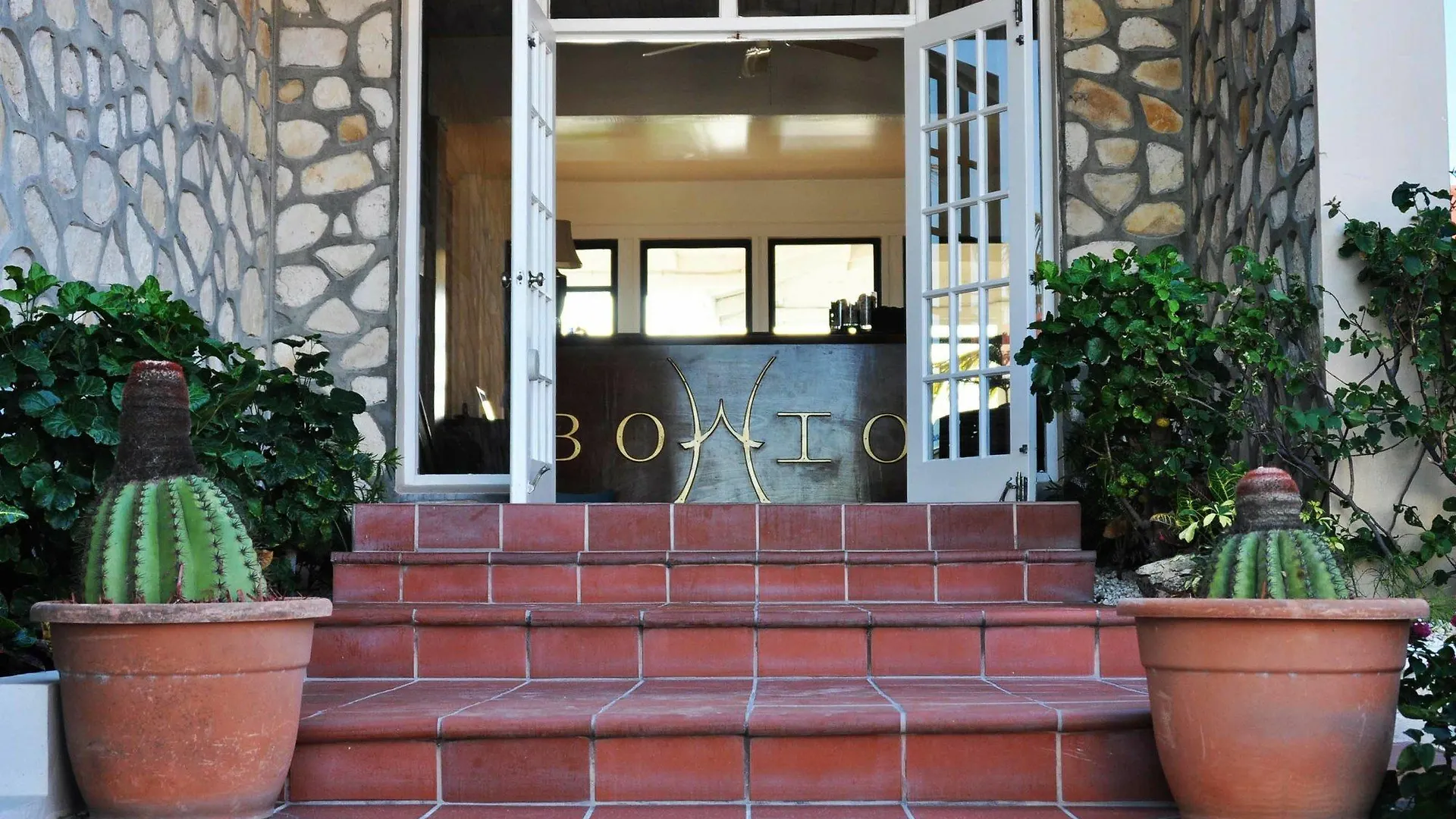 Bohio Dive Resort Cockburn Town